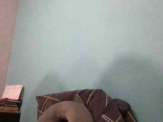 MilaBi-192569 webcam