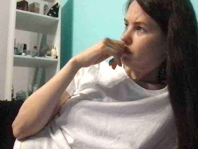 MilaBi-192569 webcam