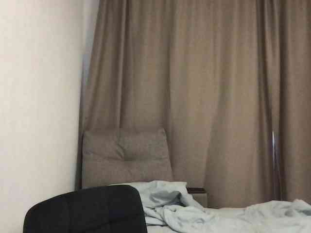 MilaBi-192569 webcam