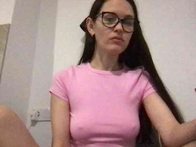 MilaBi-192569 webcam