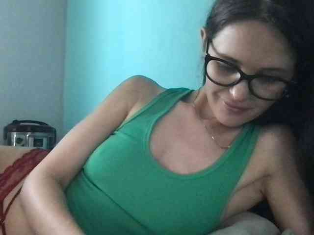 MilaBi-192569 webcam