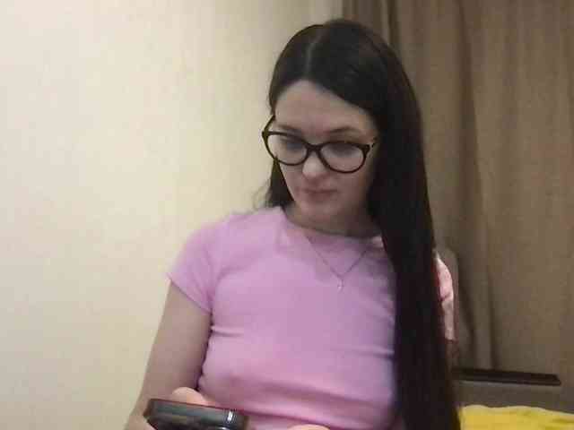 MilaBi-192569 webcam