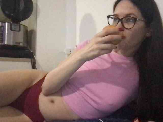 MilaBi-192569 webcam