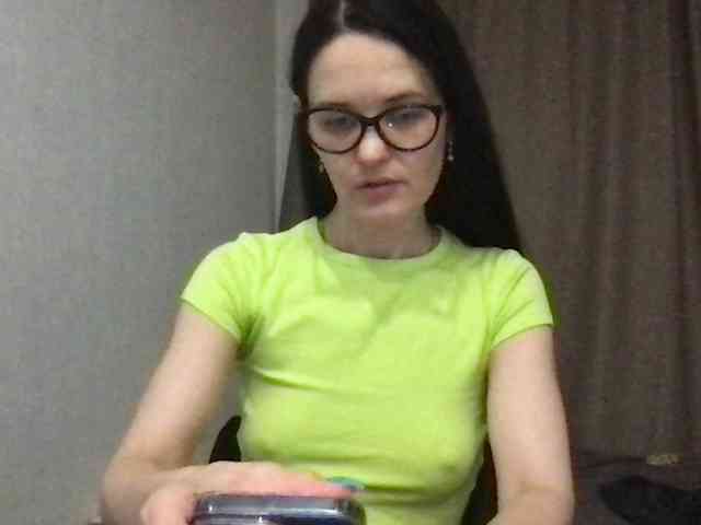 MilaBi-192569 webcam