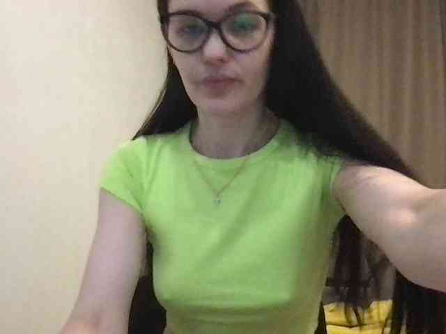 MilaBi-192569 webcam