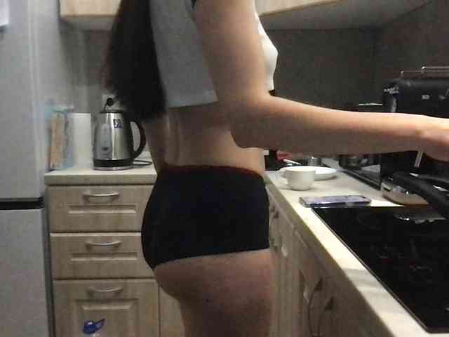 MilaBi-192569 webcam