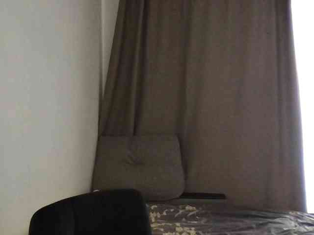 MilaBi-192569 webcam