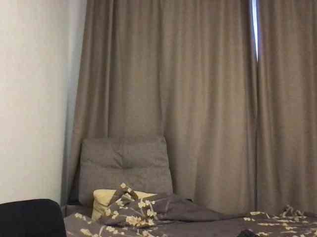 MilaBi-192569 webcam