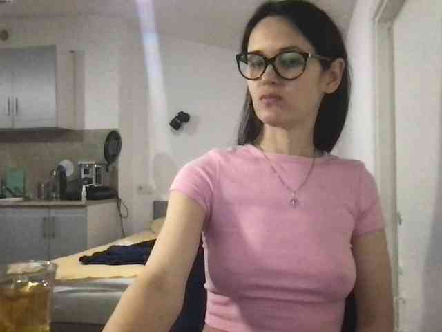 MilaBi-192569 webcam