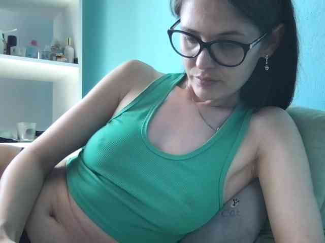 MilaBi-192569 webcam