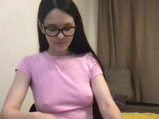 MilaBi-192569 webcam