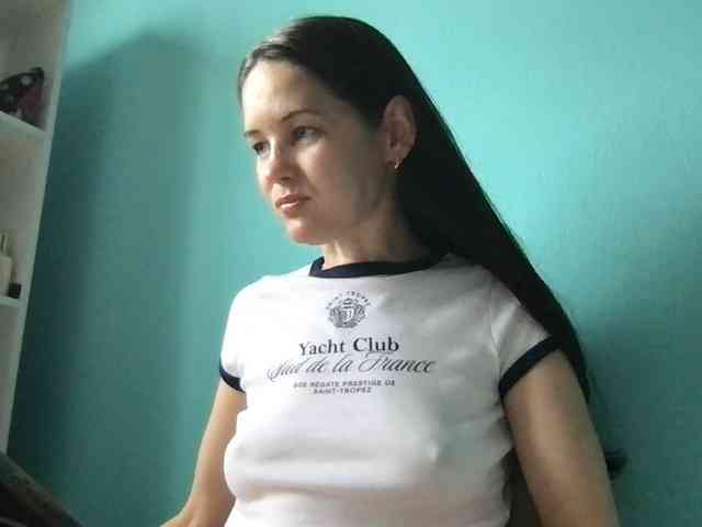 MilaBi-192569 webcam