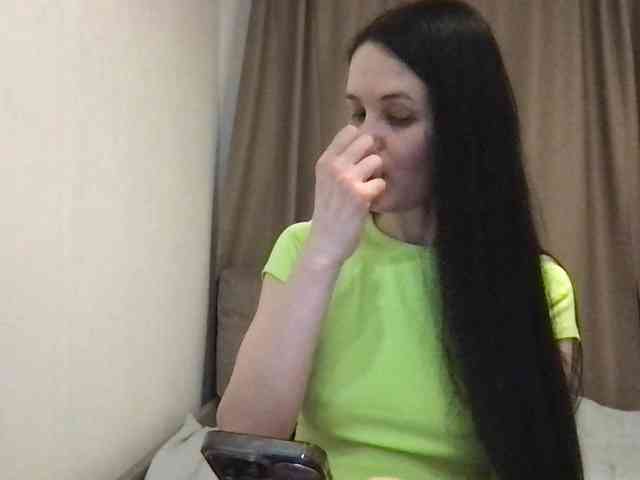 MilaBi-192569 webcam