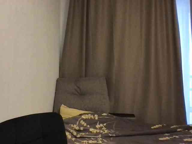 MilaBi-192569 webcam