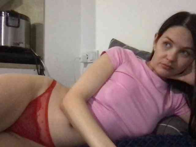 MilaBi-192569 webcam