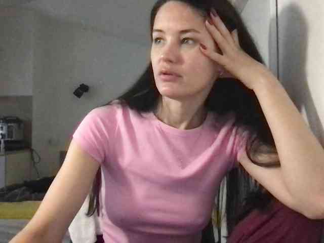MilaBi-192569 webcam