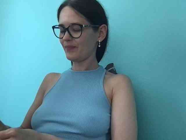 MilaBi-192569 webcam