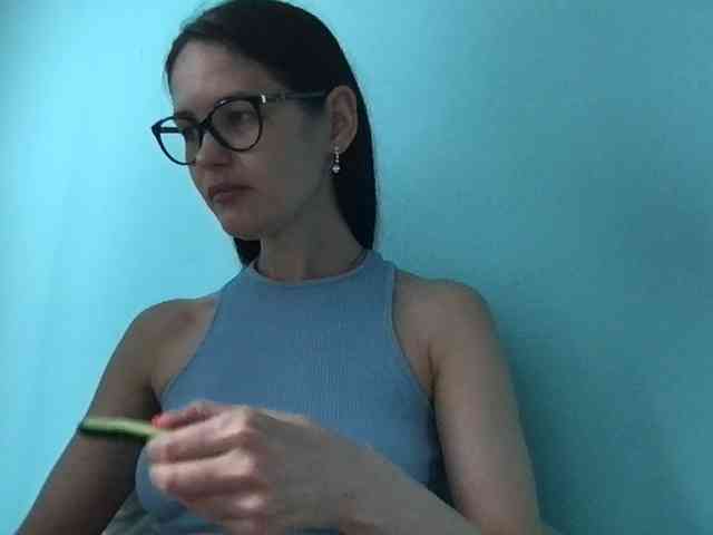 MilaBi-192569 webcam