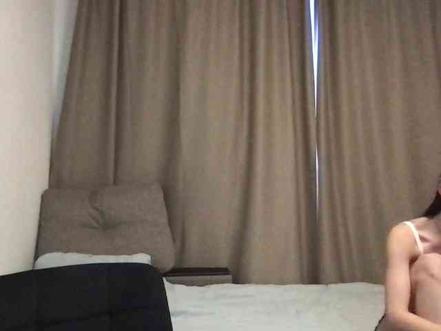 MilaBi-192569 webcam