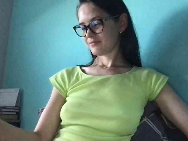 MilaBi-192569 webcam