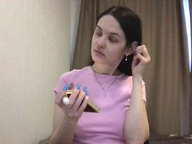 MilaBi-192569 webcam