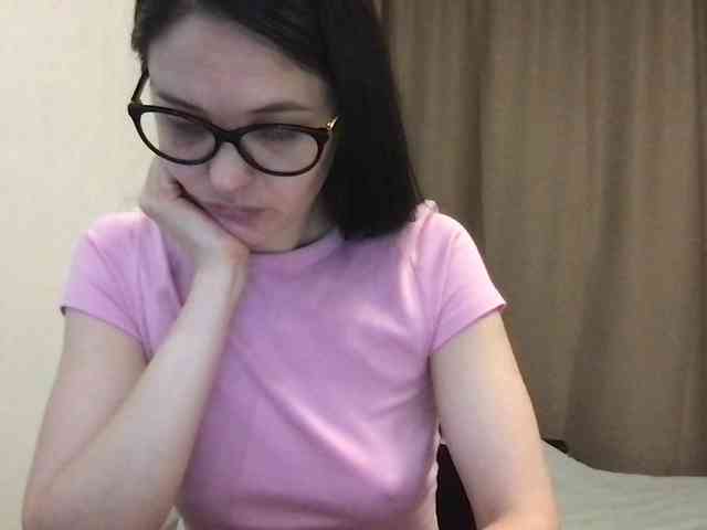 MilaBi-192569 webcam