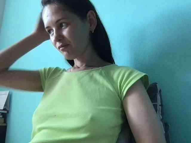 MilaBi-192569 webcam