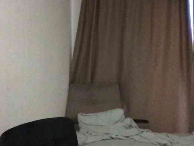 MilaBi-192569 webcam