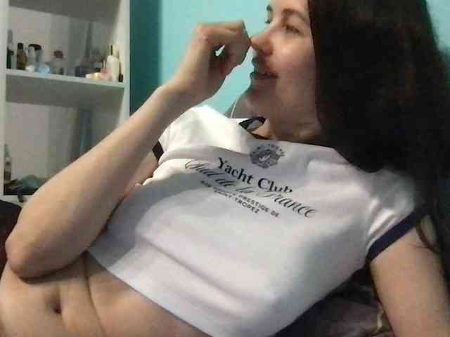 MilaBi-192569 webcam