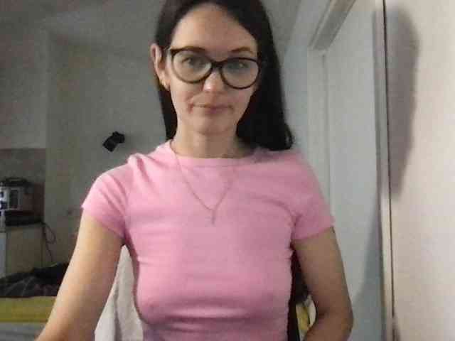 MilaBi-192569 webcam