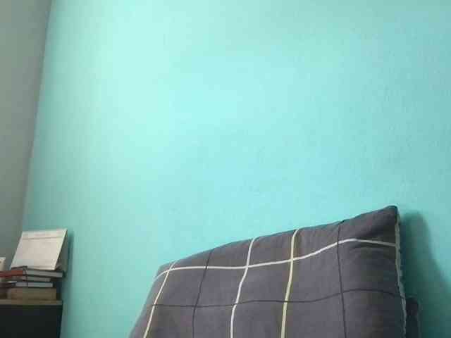 MilaBi-192569 webcam