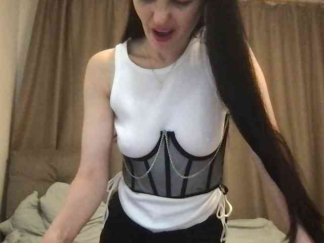 MilaBi-192569 webcam