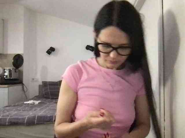 MilaBi-192569 webcam
