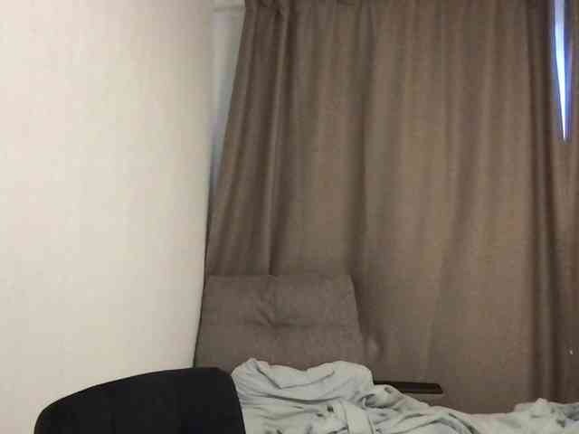 MilaBi-192569 webcam