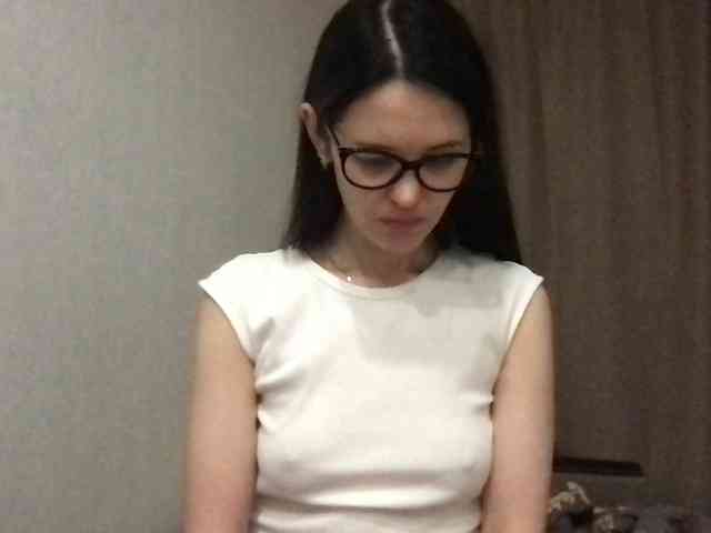 MilaBi-192569 webcam