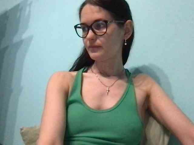 MilaBi-192569 webcam