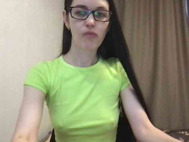 MilaBi-192569 webcam