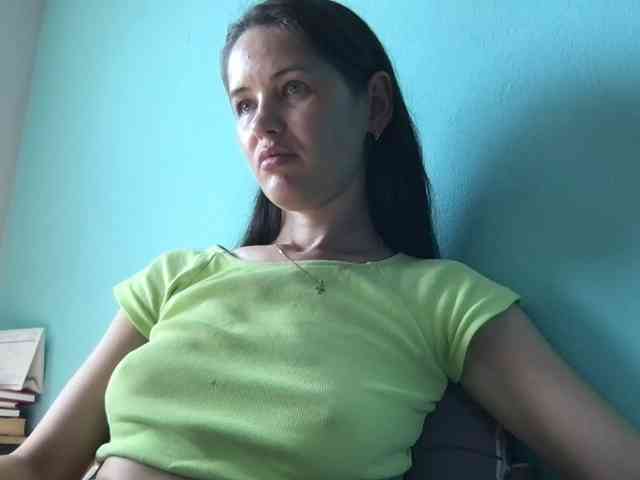 MilaBi-192569 webcam