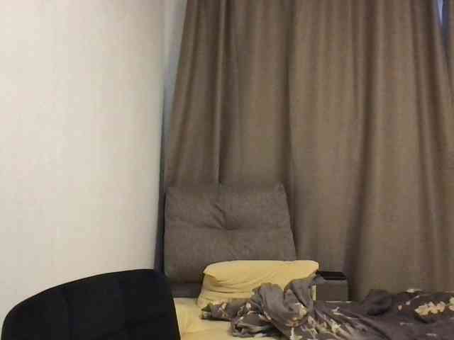 MilaBi-192569 webcam