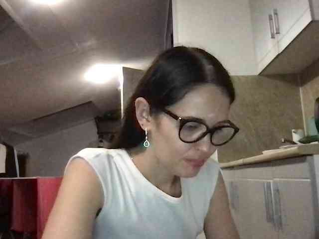 MilaBi-192569 webcam