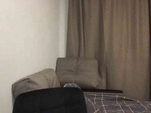 MilaBi-192569 webcam