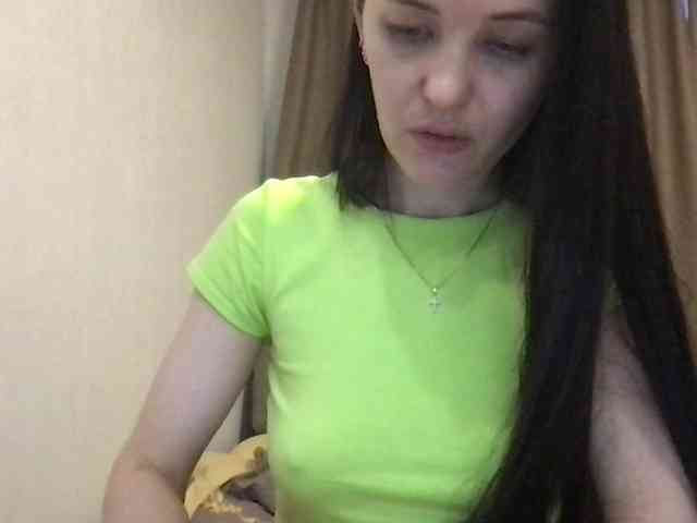 MilaBi-192569 webcam