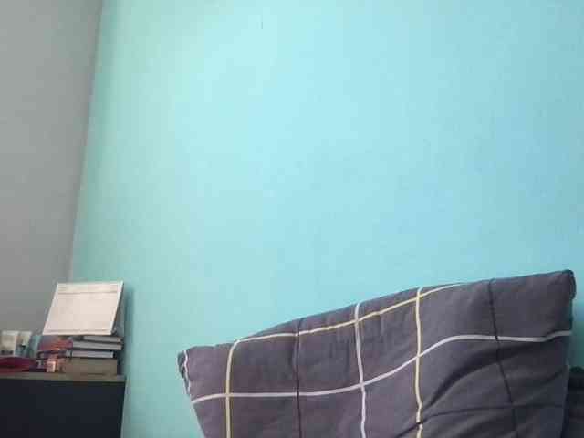 MilaBi-192569 webcam