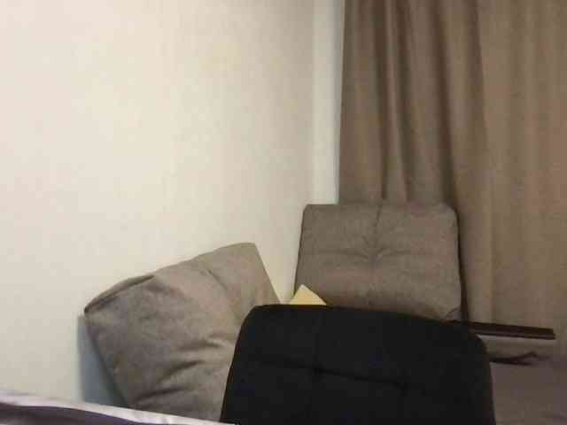 MilaBi-192569 webcam