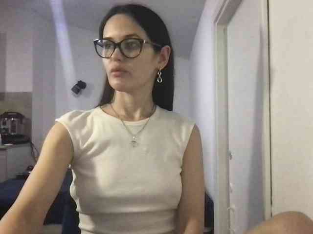 MilaBi-192569 webcam