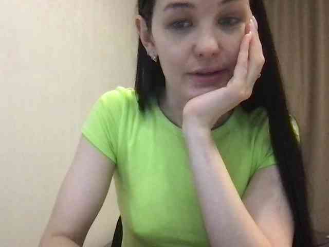 MilaBi-192569 webcam