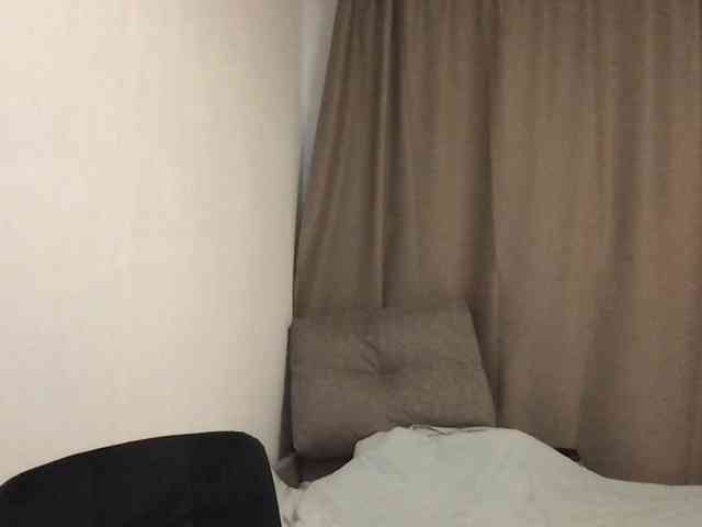 MilaBi-192569 webcam