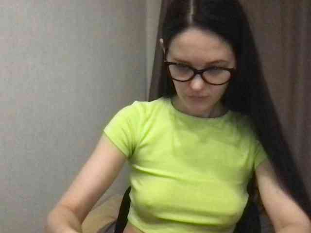 MilaBi-192569 webcam