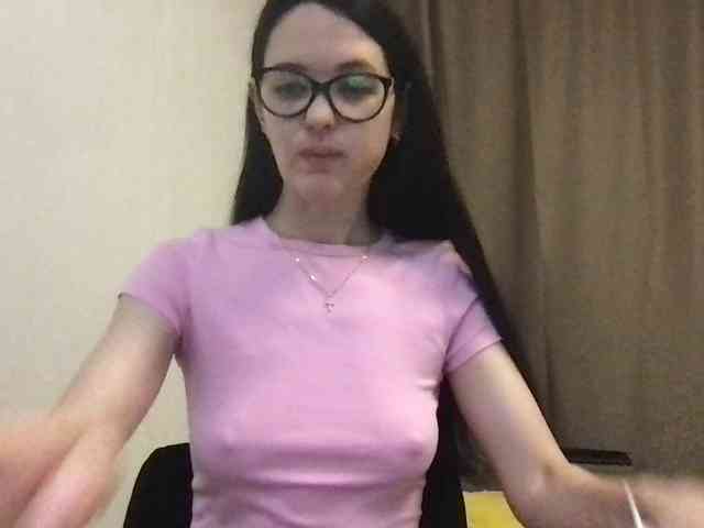 MilaBi-192569 webcam