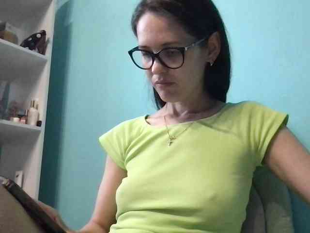 MilaBi-192569 webcam